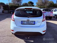Usata Ford Fiesta Titanium 96 CV (70 kW) 2013 Bianco Berlina