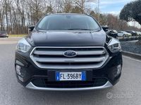 Usata Ford Kuga S 150 CV (110 kW) 2017 Nero SUV