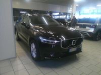 Usata Volvo XC60 Momentum 197 CV (144 kW) 2020 Nero metallizzato SUV