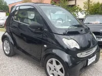 Usata Smart ForTwo Cabrio Pulse 61 CV (44 kW) 2002 Nero Cabrio