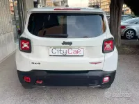 Usata Jeep Renegade 170 CV (125 kW) 2018 Bianco SUV
