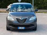 Usata Lancia Ypsilon 95 CV (69 kW) 2013 Grigio Utilitaria