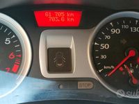 Usata Renault Clio III 75 CV (55 kW) 2012 Grigio Utilitaria