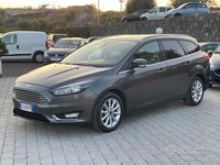Usata Ford Focus 120 CV (88 kW) 2015 Grigio Station wagon