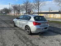 Usata BMW 116 Sport Line 116 CV (85 kW) 2016 Grigio Utilitaria