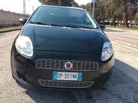 Usata Fiat Grande Punto 65 CV (47 kW) 2009 Nero Utilitaria