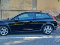 Usata Volvo C30 109 CV (80 kW) 2009 Nero Utilitaria
