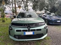 Usata Lancia Ypsilon 110 CV (80 kW) 2025 Verde Utilitaria