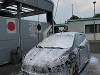 Usata Ford Fiesta 101 CV (74 kW) 2017 Nero Utilitaria