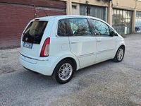 Usata Lancia Musa 77 CV (56 kW) 2009 Bianco Monovolume