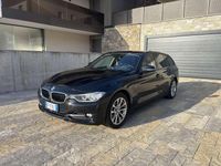 Usata BMW 318 Sport Line 143 CV (105 kW) 2013 Station wagon
