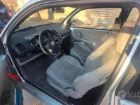 Usata VW Lupo 50 CV (36 kW) 2001 Grigio Utilitaria