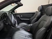 Usata Mercedes SLK320 AMG 218 CV (160 kW) 2001 Lilla Cabrio