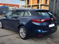 Usata Renault Mégane GrandTour Business 116 CV (85 kW) 2019 Blu Station wagon