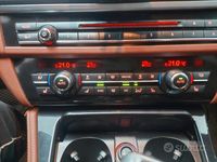 Usata BMW 530 Luxury Line 249 CV (183 kW) 2016 Marrone Station wagon