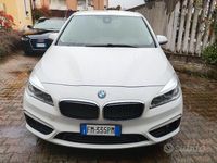 Usata BMW 218 Active Tourer Advantage 150 CV (110 kW) 2017 Bianco Monovolume