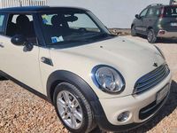 Usata Mini Cooper D 111 CV (81 kW) 2010 Utilitaria