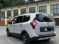 Usata Dacia Lodgy Stepway 109 CV (80 kW) 2017 Monovolume