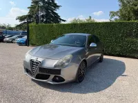 Usata Alfa Romeo Giulietta Quadrifoglio Verde 235 CV (172 kW) 2013 Grigio Utilitaria