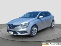 Usata Renault Mégane IV Intens 110 CV (80 kW) 2018 Argento Berlina
