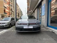 Usata VW Golf VIII GTI 245 CV (180 kW) 2024 Grigio Berlina