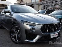 Usata Maserati Levante GT 330 CV (242 kW) 2021 Grigio metallizzato SUV