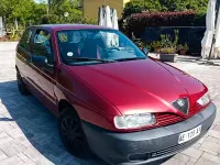 Usata Alfa Romeo 145 90 CV (66 kW) 1995 Utilitaria