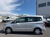 Usata Ford Tourneo Courier 75 CV (55 kW) 2020 Argento Monovolume