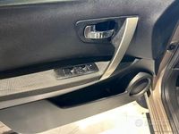 Usata Nissan Qashqai Tekna 103 CV (75 kW) 2009 Grigio SUV