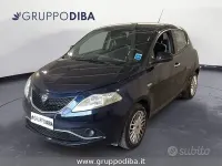 Usata Lancia Ypsilon Gold 69 CV (50 kW) 2017 Blu Utilitaria