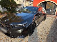 Nuova BMW M5 585 CV (430 kW) 2025 Nero Station wagon