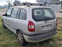 Usata Opel Zafira 125 CV (91 kW) 2003 Grigio Monovolume