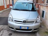 Usata Toyota Corolla 136 CV (100 kW) 2007 Grigio Monovolume