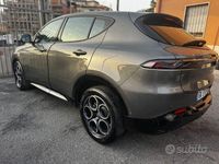 Second-hand Alfa Romeo Tonale 160 CP (117 kW) 2024 Gri SUV