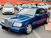 Usata Mercedes E200 136 CV (100 kW) 1994 Blu Coupé