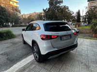 Gebraucht Mercedes GLA200 Business 150 PS (110 kW) 2022 Weiß SUV