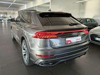 Usata Audi Q8 Sport 231 CV (169 kW) 2020 Grigio SUV