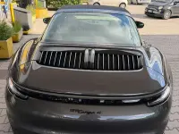 Usata Porsche 992 385 CV (283 kW) 2025 Grigio Cabrio