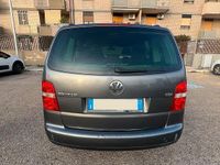Usata VW Touran 105 CV (77 kW) 2006 Grigio Monovolume