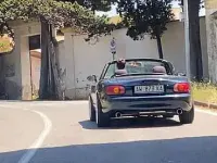 Usata Mazda MX5 110 CV (80 kW) 1998 Blu/azzurro Cabrio