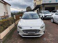 Usata Ford Focus Business Edition 120 CV (88 kW) 2019 Beige Station wagon