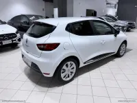 Usata Renault Clio Intens 74 CV (54 kW) 2019 Bianco