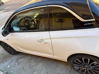 Usata Opel Adam 70 CV (51 kW) 2014 Utilitaria