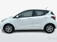 Begagnad Hyundai i10 67 HK (49 kW) 2017 Vit Halvkombi