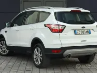 Usata Ford Kuga Titanium 120 CV (88 kW) 2019 Bianco SUV