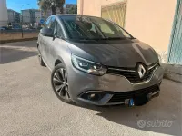 Usata Renault Scénic 130 CV (95 kW) 2016 Grigio Monovolume