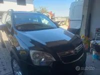 Usata Opel Antara 163 CV (119 kW) 2012 Nero SUV
