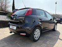 Usata Fiat Punto Lounge 95 CV (69 kW) 2017 Nero Utilitaria