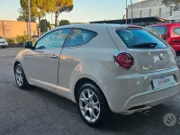 Usata Alfa Romeo MiTo Distinctive 120 CV (88 kW) 2011 Bianco Utilitaria