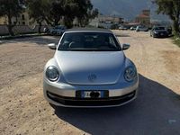 Usata VW Beetle Cabriolet Design 110 CV (80 kW) 2015 Argento Cabrio